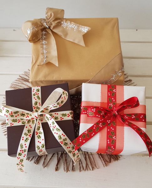 Gifts Using Ribbon 5 Ribbon Crafts for the Ultra-Creative this Christmas - Cherry Ribbon